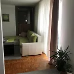 Dan I Noc Lejlighed *