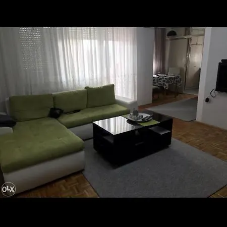 아파트 Dan I Noc *