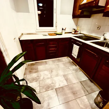 아파트 Dan I Noc *